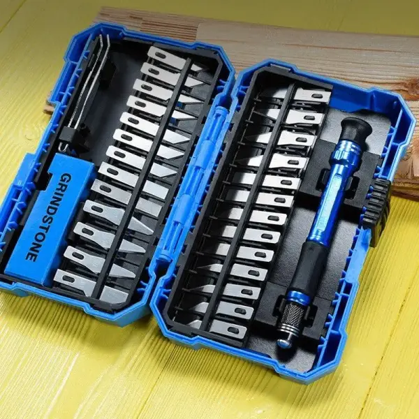 29 Parça Neşter Seti – Profesyonel Hassas Kesim ve Teknik Servis Skalpel Seti